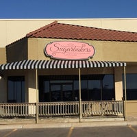 4/10/2017 tarihinde Guarantee D.ziyaretçi tarafından Sugarbakers Cafe &amp;amp; Bakery'de çekilen fotoğraf