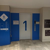 トリエ京王調布 立体駐車場 Parking In 調布市