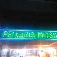 Photo taken at Peixaria Mitsugi by Natalia C. on 10/19/2018