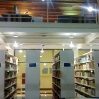 Photo taken at Biblioteca Setorial Anália Franco by Natalia C. on 3/16/2016