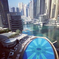 รูปภาพถ่ายที่ Address Dubai Marina โดย Steven C. เมื่อ 11/20/2012