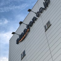 Photo taken at アマゾン市川フルフィルメントセンター by ちゃぶくろ さ. on 12/1/2018