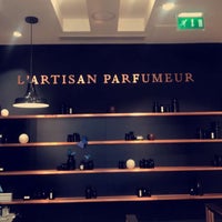 Photo taken at L&amp;#39;Artisan Parfumeur by Fares 🦦 on 6/22/2018