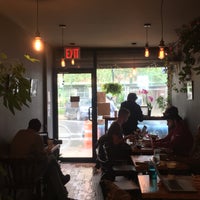 Foto tirada no(a) 19 Cafe por Namü em 9/10/2018