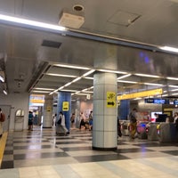 Photo taken at Hanzomon Line Mitsukoshimae Station (Z09) by 遊上 y. on 8/7/2022