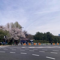 Photo taken at Hanzomon Gate by 遊上 y. on 4/7/2024