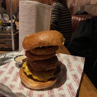Photo taken at Burgers and Beers Grillhouse by Furkan Y. on 11/2/2023