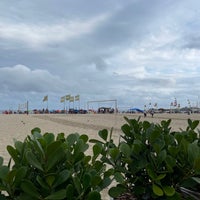 Photo taken at Praia Skol 360° by Gleyson S. on 10/22/2022