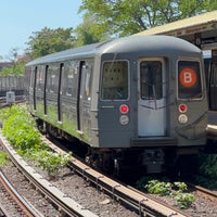 Photo taken at MTA Subway - Sheepshead Bay (B/Q) by Phil VG on 5/31/2022