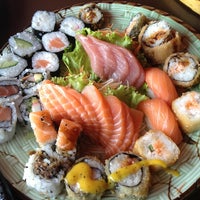 Снимок сделан в Zensei Sushi пользователем Alessandra B. 3/9/2013