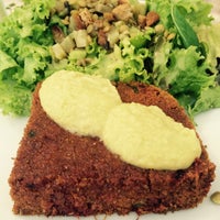 Das Foto wurde bei Noz Cozinha Vegetariana von Ana R. am 2/3/2017 aufgenommen