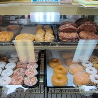 Снимок сделан в City Donuts - Littleton пользователем Christina N. 12/8/2012
