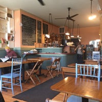 Foto tirada no(a) Ashbox Cafe por Grace H. em 2/18/2017