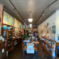 Photo taken at Windsor Place Antiques by Melvin on 8/22/2020