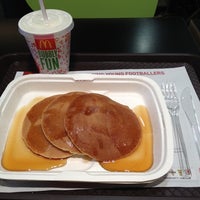 Foto tirada no(a) McDonald&amp;#39;s por Sercan A. em 10/10/2012