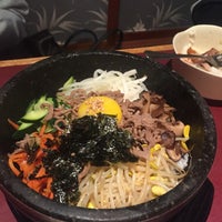 Снимок сделан в Royal Seoul House Korean Restaurant пользователем Shari T. 4/16/2016