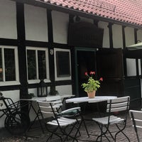 Photo taken at Historisches Gasthaus Buschkamp by Oliver on 9/8/2018