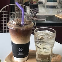 Photo taken at Ros Lamai Coffee by Tuk S. on 7/21/2018
