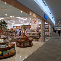 喜久屋書店 大和郡山店 Bookstore In 大和郡山市