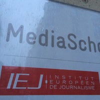 Photo taken at IEJ Paris - Institut Européen du Journalisme by Fadhila B. on 12/17/2014