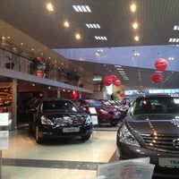 Photo taken at Nissan by Olesya😈 on 10/19/2012