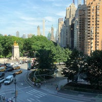 Photo taken at Grand Central Parkway by JB on 5/29/2018