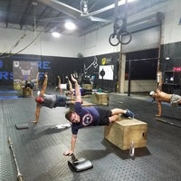 Photo taken at CrossFit Fort Lauderdale Powered by Muscle Farm by CrossFit Fort Lauderdale Powered by Muscle Farm on 10/28/2016
