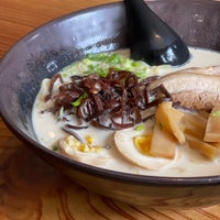 Foto scattata a AKEMI Japanese Restaurant da Diana A. il 8/9/2021