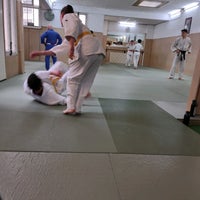 Photo taken at Ju-Jitsu Institut Daniel Pariset by Hervé P. on 4/19/2022