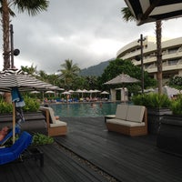 Foto diambil di Garden Pool @ Hilton Phuket Arcadia Resort &amp;amp; Spa oleh Albert pada 4/11/2013