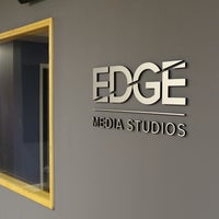 Foto tirada no(a) EDGE Media Studios por Site Strategics L. em 12/3/2016