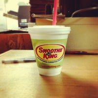 Photo taken at Smoothie King by Darrien G. on 5/24/2013
