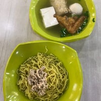 Photo taken at Giant Foodcourt by Teong S. on 8/19/2018