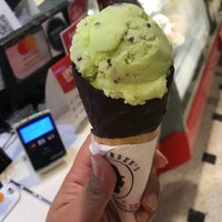 Photo taken at Andersen&amp;#39;s of Denmark Ice Cream by Teong S. on 8/29/2018