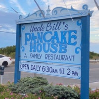 Photo taken at Uncle Bill&amp;#39;s Pancake House by Kelly on 8/22/2022