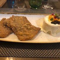 Das Foto wurde bei Volcano Restaurant von Graziela am 10/14/2019 aufgenommen