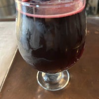 Photo taken at Brewers&amp;#39; Tasting Room by Sean B. on 3/20/2022