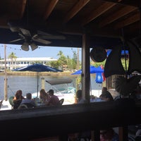 Photo taken at Shrimper&amp;#39;s Grill &amp;amp; Raw Bar by Sean B. on 5/29/2017
