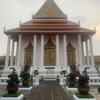 Photo taken at Wat Somanas Rajavaravihara by Buabbuab C. on 11/17/2022