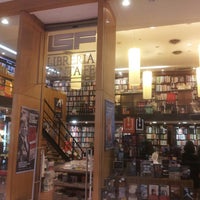 Photo taken at Librería Santa Fe by Fede S. on 3/18/2013