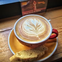 3/11/2018 tarihinde David C.ziyaretçi tarafından Winstons Coffee'de çekilen fotoğraf