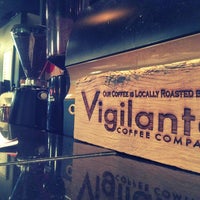 5/23/2013 tarihinde Jacques A.ziyaretçi tarafından Vigilante Coffee'de çekilen fotoğraf