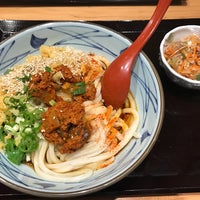 Photo taken at Marukame Udon by Rebecca Y. on 12/28/2016