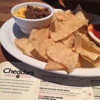 Photo taken at Cheddar&amp;#39;s Scratch Kitchen by Cindy T. on 2/1/2017