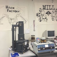 Foto tirada no(a) Hack Factory of Minnesota por Whitni W. em 4/16/2015
