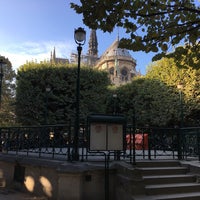 Photo taken at Square Jean XXIII by Katie on 10/20/2018