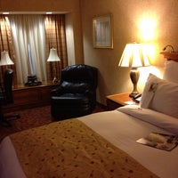 Das Foto wurde bei The Del Monte Lodge Renaissance Rochester Hotel &amp;amp; Spa von Joanne am 5/16/2013 aufgenommen