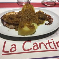 Foto tirada no(a) La Cantina por Romina C. em 1/7/2018