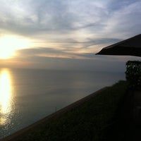 รูปภาพถ่ายที่ Paresa Resort โดย TheJpaniti เมื่อ 10/25/2012