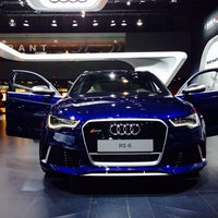Photo taken at Audi stand #BMS2014 by De Lepeleere N. on 1/18/2014